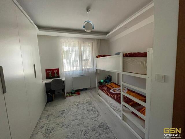 22-ÇAYIROVA ATATÜRK MH. BUTİK SİTEDE SATILIK 5+1 BAHÇE DUBLEKS