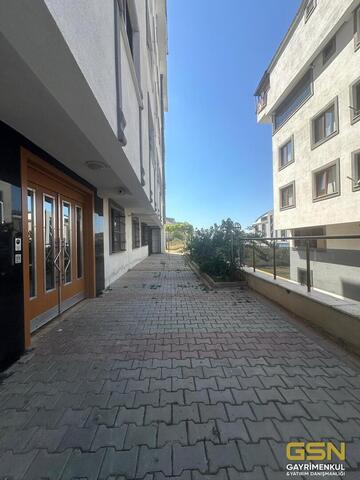5-ÇAYIROVA ATATÜRK MH. BUTİK SİTEDE SATILIK 5+1 BAHÇE DUBLEKS
