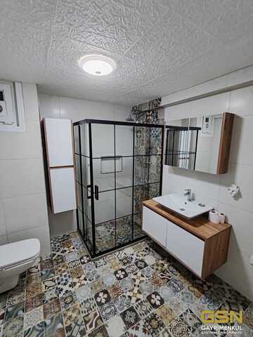 5-GSN GAYRİMENKUL'DEN DARICA ÇARŞIDA 3+1 KİRALIK DAİRE