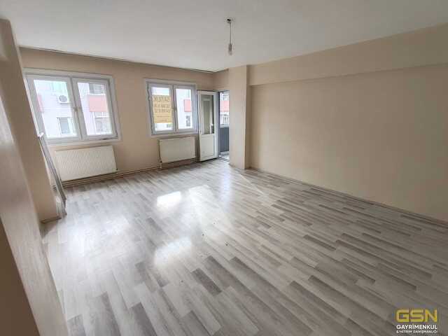 12-GSN GAYRİMENKUL'DEN DARICA ÇARŞIDA 3+1 KİRALIK DAİRE