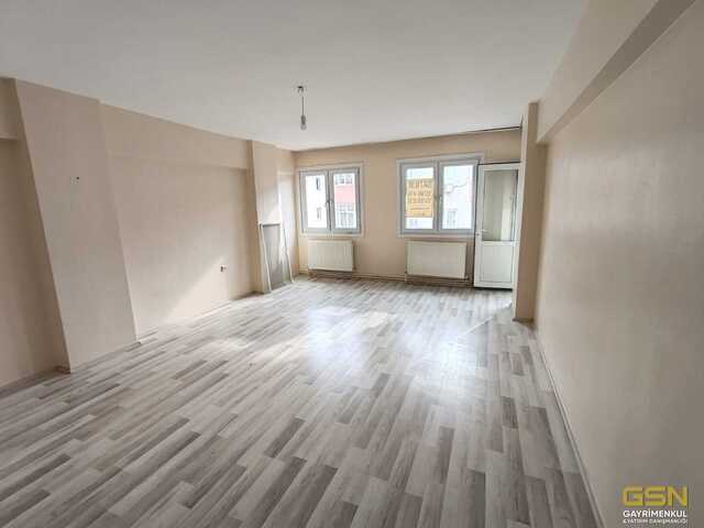 13-GSN GAYRİMENKUL'DEN DARICA ÇARŞIDA 3+1 KİRALIK DAİRE