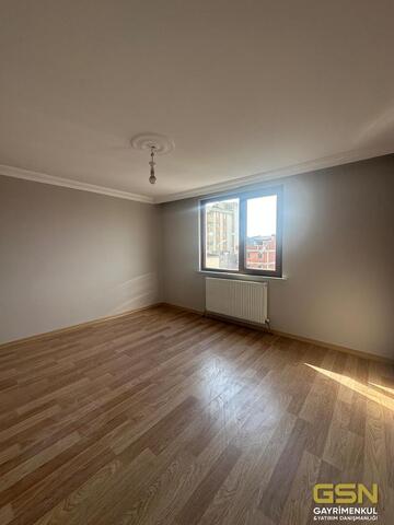 20-GSN GAYRİMENKUL'DEN MUAMMER AKSOY CADDESİNDE KİRALIK 3+1DUBLEKS