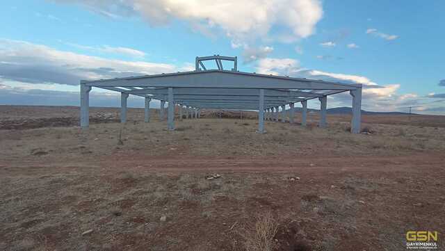 8-GSN GAYRİMENKULDEN ÇUMRA APA KÖYÜNDE NATAMAM PROJELİ ÇİFTLİK