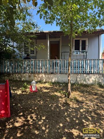 GSN GAYRİMENKUL'DEN KÖRFEZ KARAYAKUPLUKÖYÜNDE RUHSATLI BAHÇE EVİ