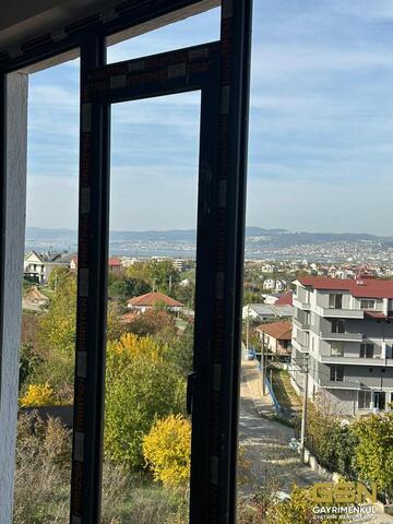 6-KOCAELİ BAŞİSKELE’DE MÜSTAKİL BAHÇELİ 3+1 BAHÇE DUBLEKS