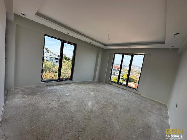 8-KOCAELİ BAŞİSKELE’DE 2+1 ARA KAT LÜKS DAİRE