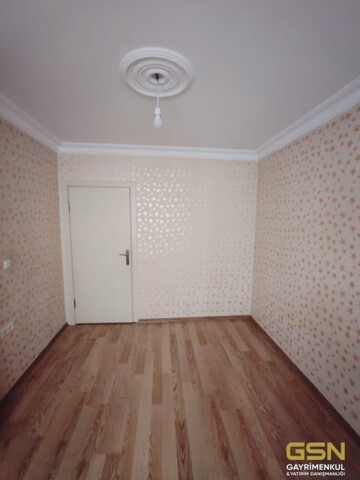 16-SANCAKTEPE ORTADAĞ FATİH'TE SATILIK 2+1DAİRE