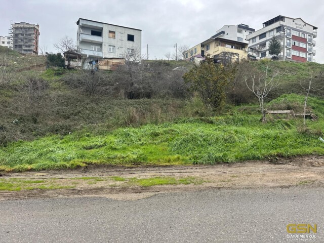 1-ÇAYIROVA YATIRIMLIK 16 DAİRELİK SATILIK ARSA