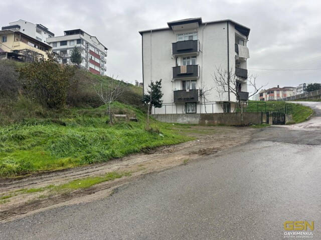 3-ÇAYIROVA YATIRIMLIK 16 DAİRELİK SATILIK ARSA