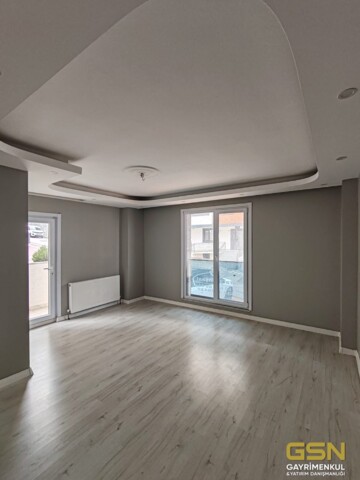 15-ÇAYIROVA EMEK MAHALLESİ BOSNA CADDESİNE YAKIN  SATILIK 3+1 BAHÇE  DUBLEKS