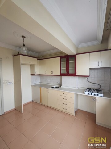 11-ÇAYIROVA MUHAMMER AKSOY CADDESİNDE SATILIK 2+1 DUBLEKS