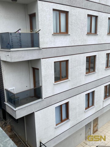 3-ADEM YAVUZ MAHALLESİNDE KİRALIK 2+1 DAİRE