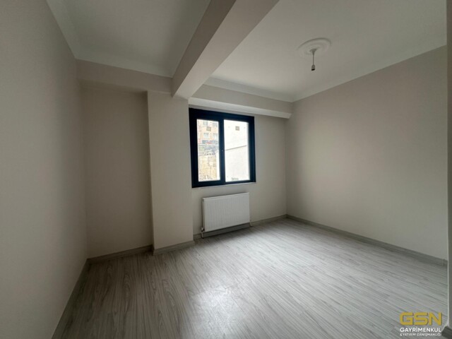 3-ÇAYIROVA İNÖNÜ MAHALLESİNDE 2+1 KİRALIK SIFIR DAİRE