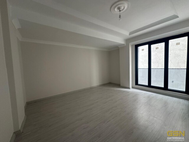 ÇAYIROVA İNÖNÜ MAHALLESİNDE 2+1 KİRALIK SIFIR DAİRE