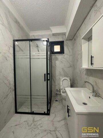 6-ÇAYIROVA İNÖNÜ MAHALLESİNDE 2+1 KİRALIK SIFIR DAİRE