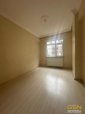 1-PENDİK ESENYALI'DA MERKEZİ KONUMDA SATILIK 3+1 DAİRE