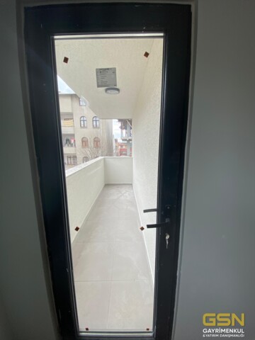 16-MARMARAY'A 5 Dakika MESAFEDE LÜKS 3+1 ve DUBLEKSLER!