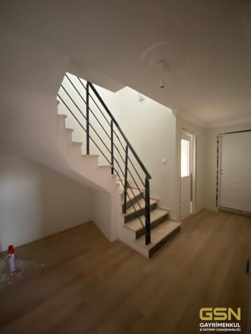 24-MARMARAY'A 5 Dakika MESAFEDE LÜKS 3+1 ve DUBLEKSLER!