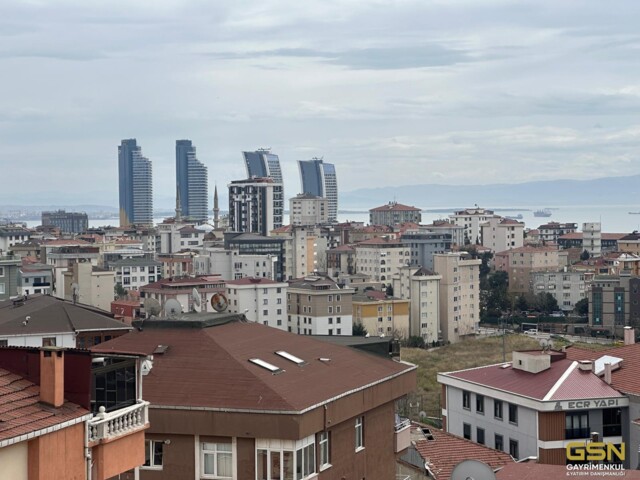 35-KARTAL'DA ADALAR VE DENİZ MANZARALI KİRALIK DUBLEKS