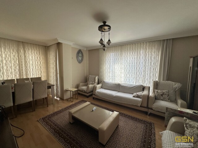 11-ÜMRANİYE ATAKENT MAHALLESİNDE MİTHATPAŞA CADDESİ ÜZERİNDE SATILIK 3+1 DAİRE