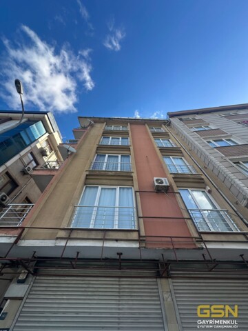 26-ÜMRANİYE ATAKENT MAHALLESİNDE MİTHATPAŞA CADDESİ ÜZERİNDE SATILIK 3+1 DAİRE